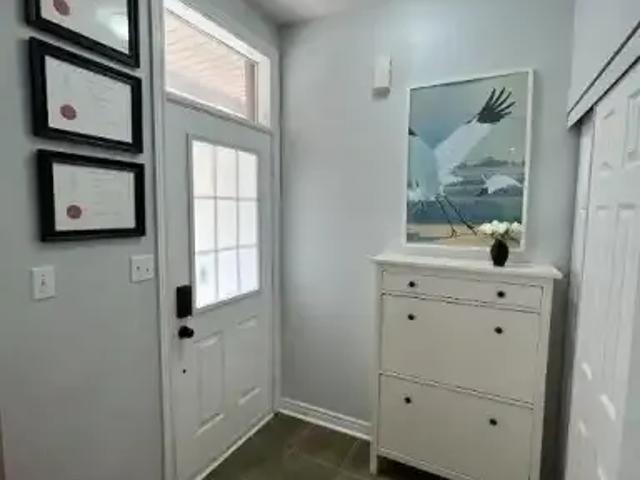 For Rent 3 Bedroom Townhouse Richmond Hill ON DS104535607
