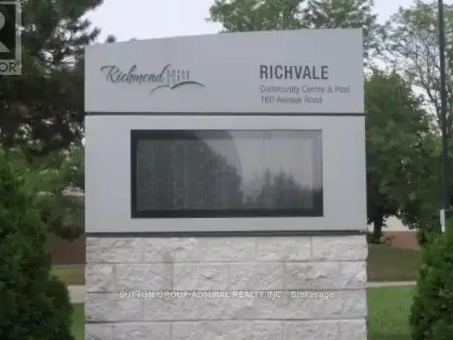 For Rent 3 Bedroom Townhouse Richmond Hill ON DS104842093