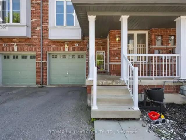 For Rent 3 Bedroom Townhouse Richmond Hill ON DS104864257