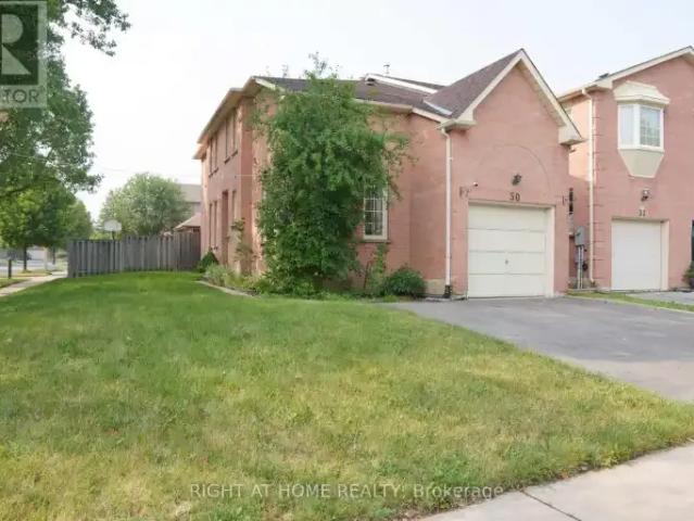 For Rent 3 Bedroom Townhouse Richmond Hill ON DS104362899
