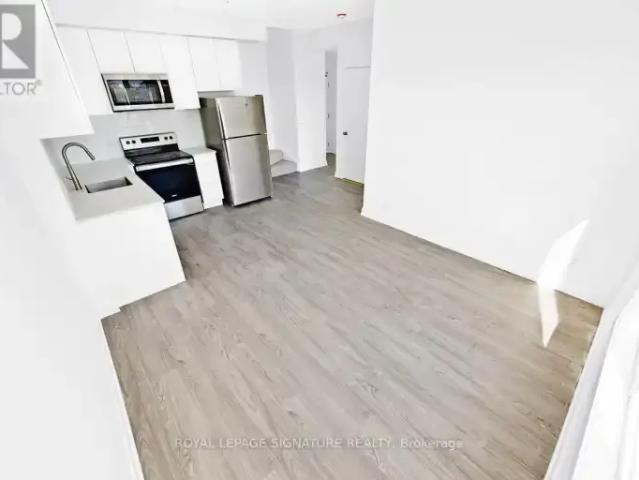 For Rent 3 Bedroom Townhouse St. Catharines ON DS102243204