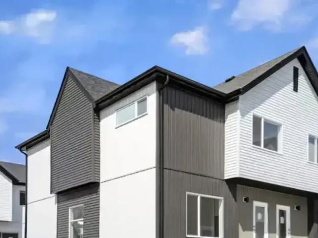 For Rent 3 Bedroom Townhouse Spruce Grove AB DS104183013