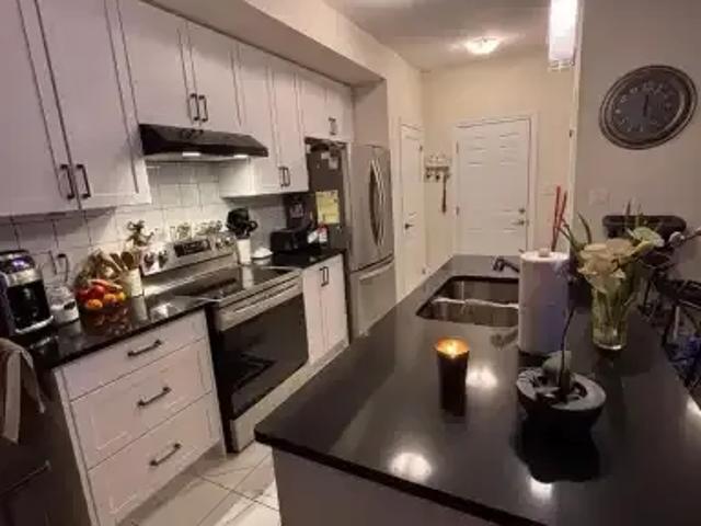 For Rent 3 Bedroom Townhouse Thorold ON DS101948540