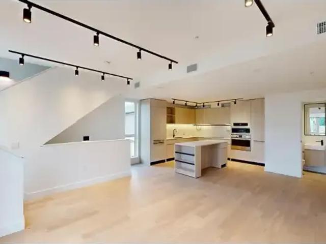 For Rent 3 Bedroom Townhouse Vancouver BC DS103612007