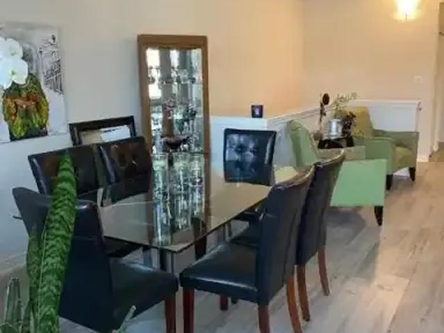 For Rent 3 Bedroom Townhouse Vaughan ON DS102468533
