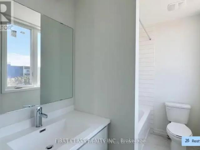 For Rent 3 Bedroom Townhouse Vaughan ON DS102468545