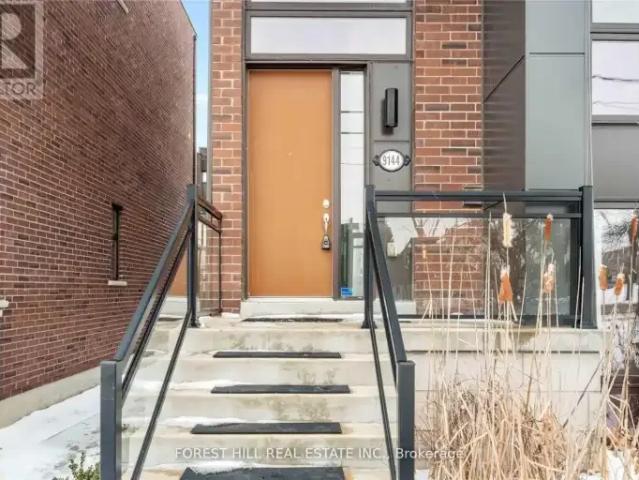 For Rent 3 Bedroom Townhouse Vaughan ON DS103487685