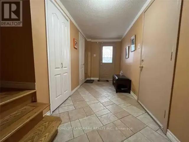 For Rent 3 Bedroom Townhouse Vaughan ON DS103958858