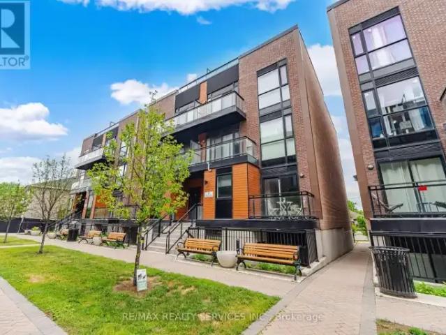 For Rent 3 Bedroom Townhouse Vaughan ON DS104888799