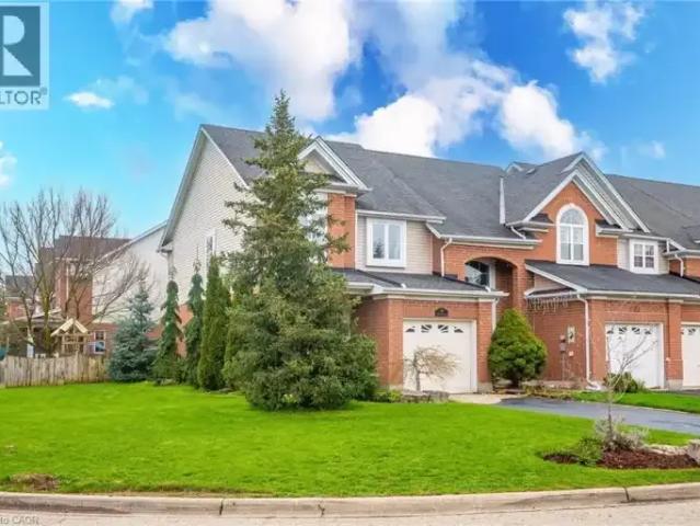 For Rent 3 Bedroom Townhouse Waterloo ON DLS101879246