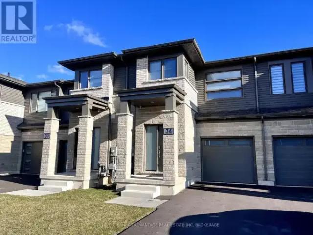 For Rent 3 Bedroom Townhouse Welland ON DS101948567