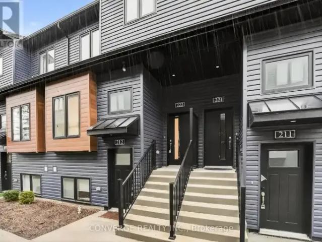 For Rent 3 Bedroom Townhouse Welland ON DS101090426