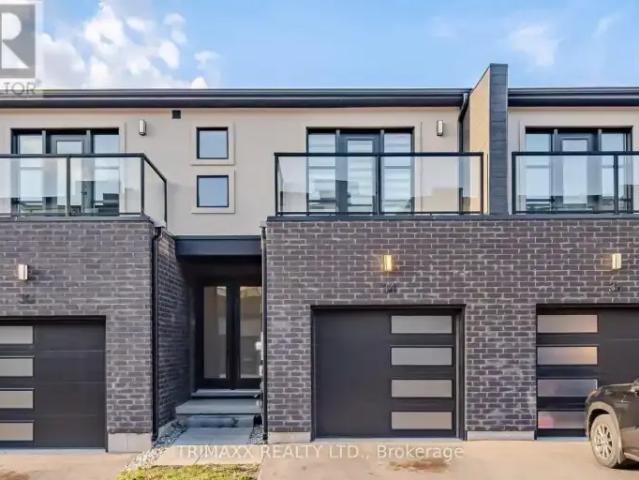 For Rent 3 Bedroom Townhouse Welland ON DS105186158