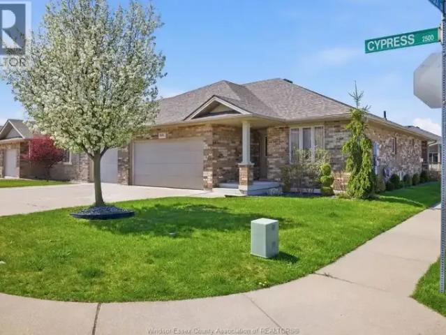 For Rent 3 Bedroom Townhouse Windsor ON DS101878991