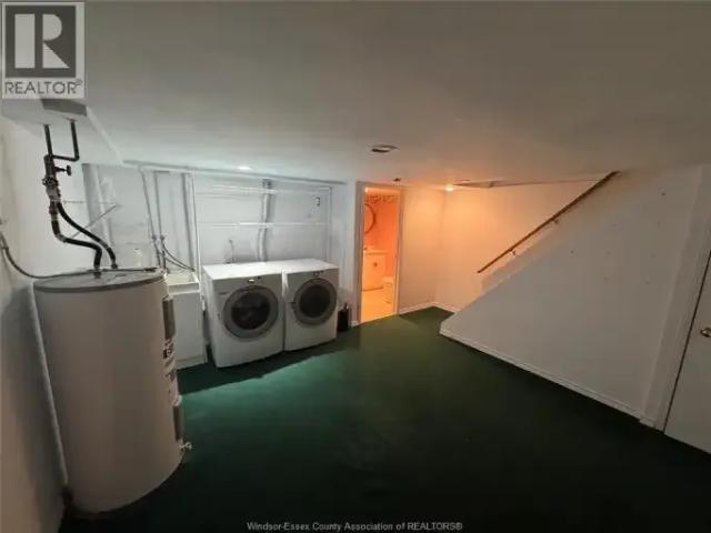 For Rent 3 Bedroom Townhouse Windsor ON DS102468577