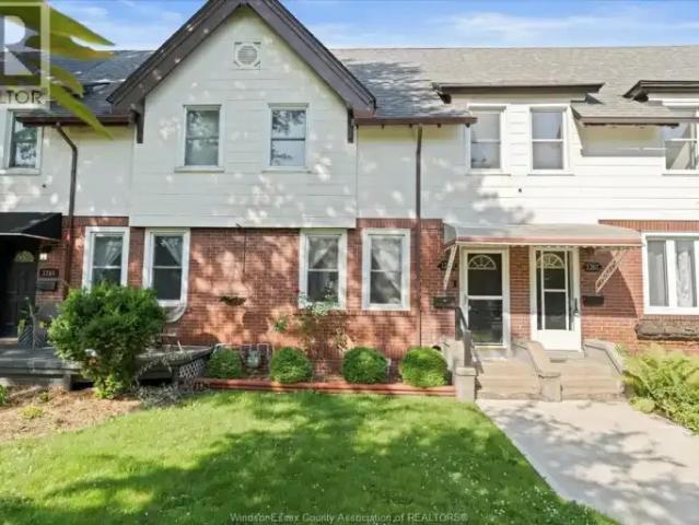 For Rent 3 Bedroom Townhouse Windsor ON DS103179303
