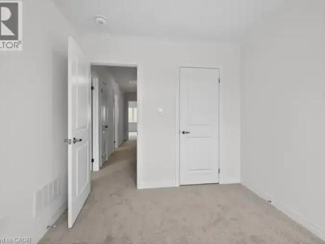 For Rent 3 Bedroom Townhouse Woodstock ON DS102339303