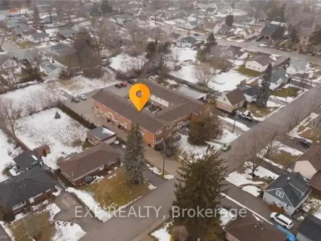 For Rent 3 Bedroom Townhouse Woodstock ON DS105088074