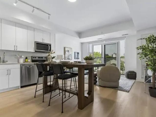 For Rent 3.5 Bedroom Apartment North York ON DS104985754