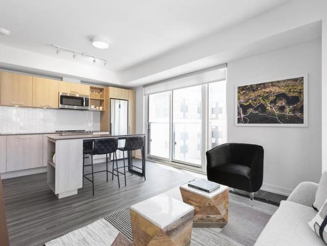 For Rent 3.5 Bedroom Apartment Toronto ON DLS96587076