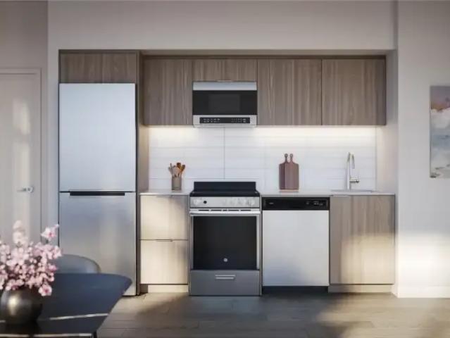 For Rent 3.5 Bedroom Apartment Toronto ON DS100120156
