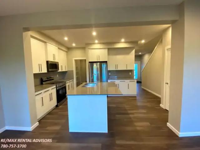 For Rent 3.5 Bedroom House Edmonton AB DLS102203938