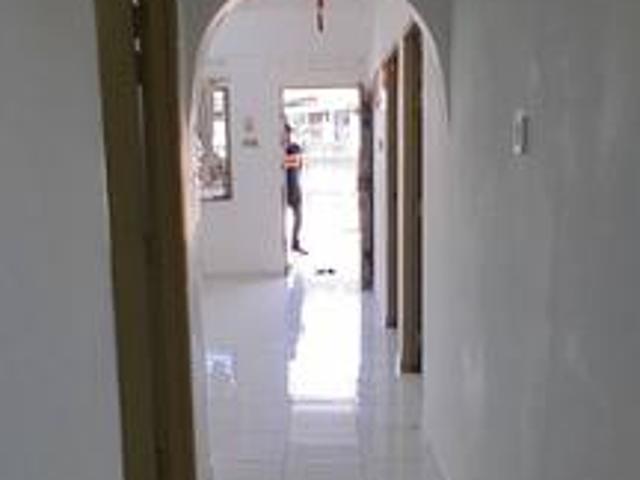 For Rent Taman Bukit Kempas Kempas Single Storey House