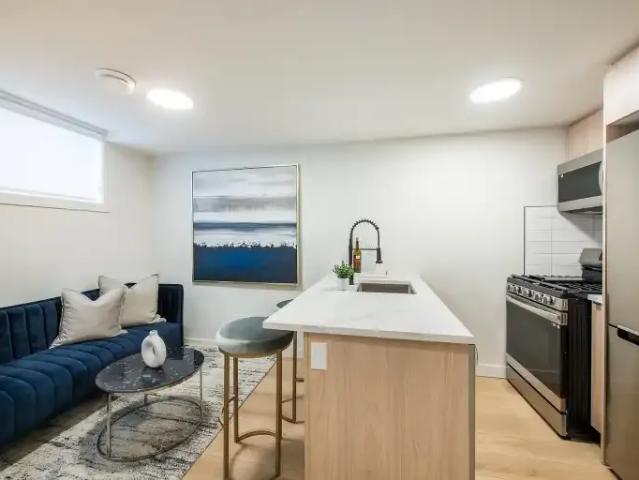 For Rent Townhouse Edmonton AB DS103839881