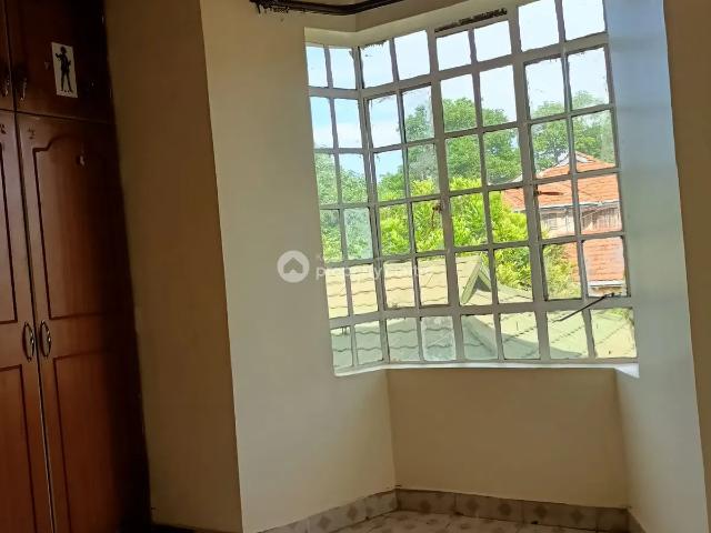 For Rent: Townhouse, Four ways Junction, Runda, Westlands, Nairobi | 4 Beds, 4 Baths Ref: 15084 Kenya Property Centre KPC