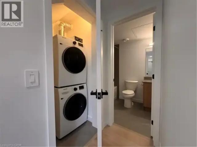 For Rent Townhouse Kitchener ON DS103840320