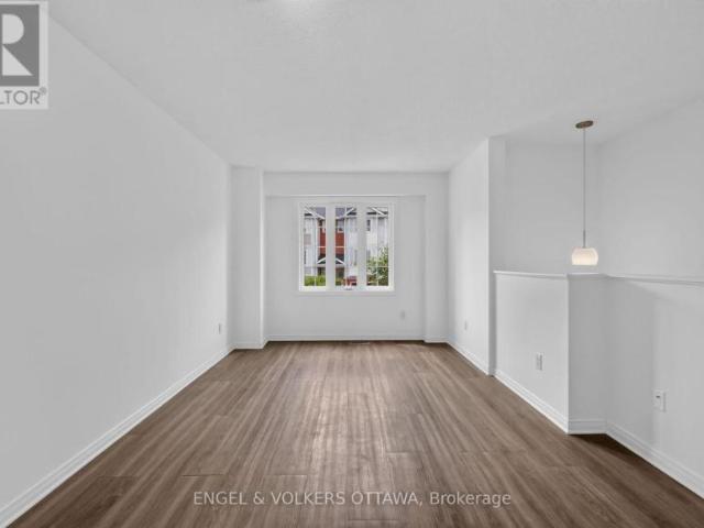 For Rent Townhouse Ottawa ON DS103338391