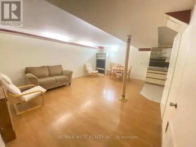 For Rent Townhouse Richmond Hill ON DS102085887