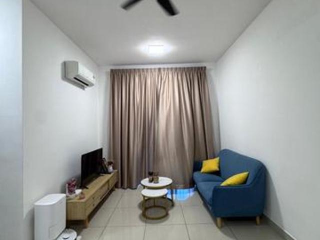 For Rent Twin Tower 2Beds Fully Furnished Walking Distance CIQ