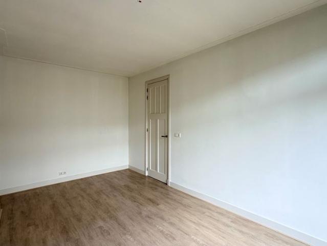 For rent: Uiterwaardenstraat 406 3, 1079 DE Amsterdam