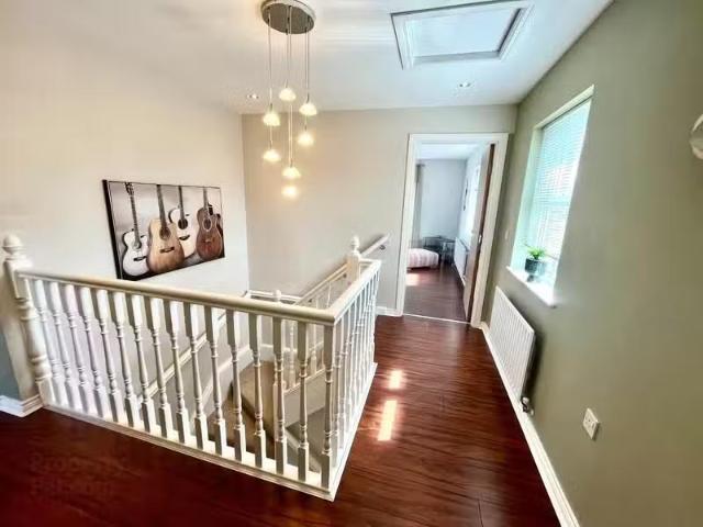 Nice Unit B, 13 Gortin Meadows