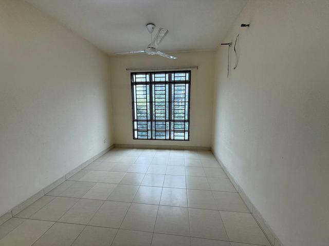 FOR RENT Villa Park Apartment Bukit Serdang Sri Kembangan