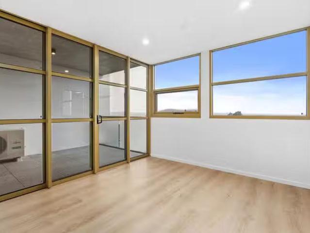 Cheap A103/15 Summerfield Close, Denman Prospect, ACT 2611