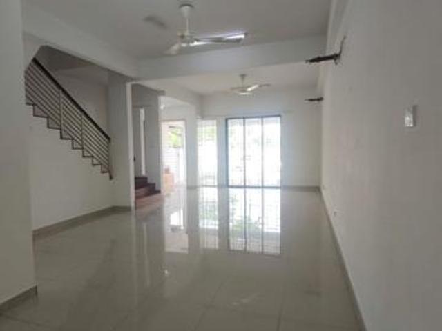 For Rent Adoria Abadi Heights Puchong 4r4b 20x65sf