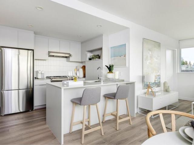 For Rent Apartment Coquitlam BC DS93114873