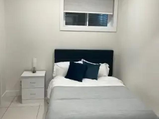 For Rent Apartment Calgary AB DS102366470