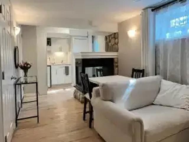 For Rent Apartment Calgary AB DS103611268