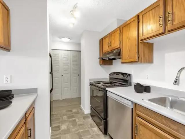 For Rent Apartment Grande Prairie AB DS103011170