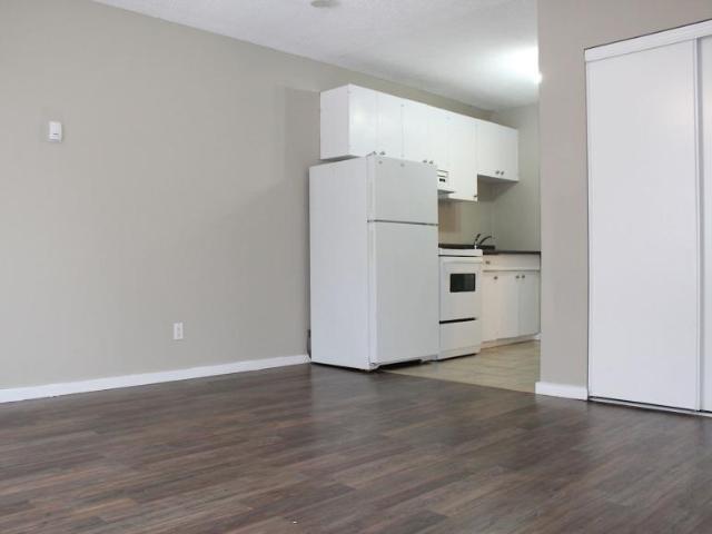 For Rent Apartment Edmonton AB DLS98310579