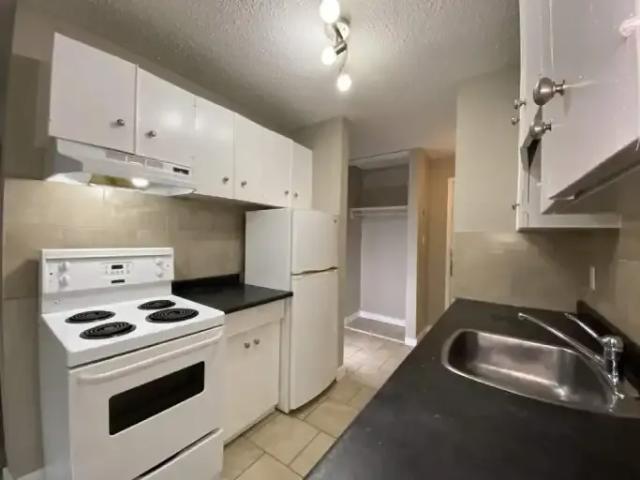 For Rent Apartment Edmonton AB DS100083907