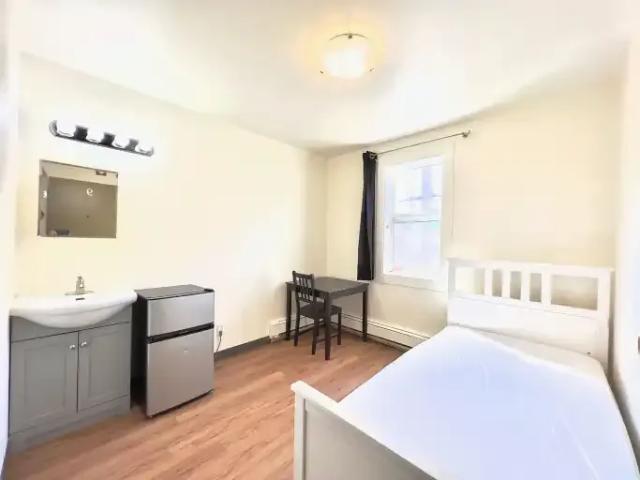 For Rent Apartment Edmonton AB DS103840223