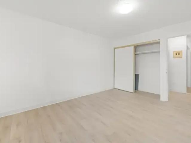 For Rent Apartment Edmonton AB DS103367959