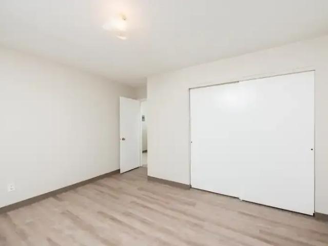 For Rent Apartment Edmonton AB DS104506380