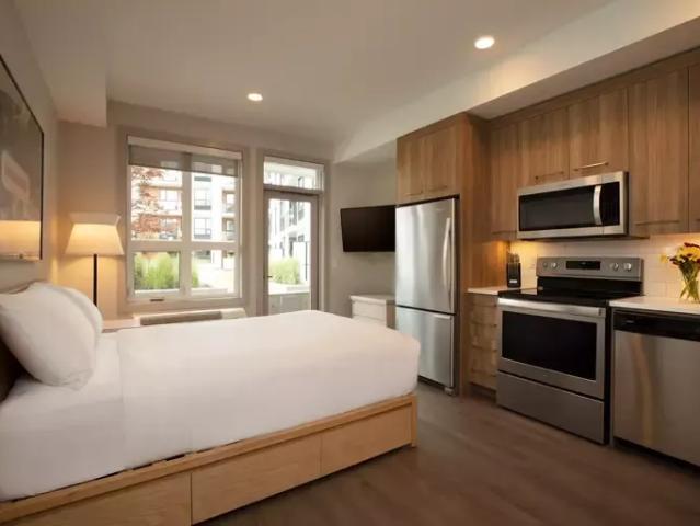 For Rent Apartment Kelowna BC DS105046563