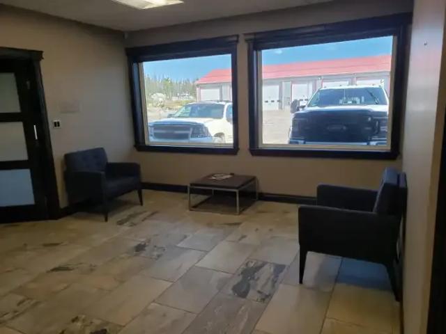 For Rent Apartment Hinton AB DS97602547