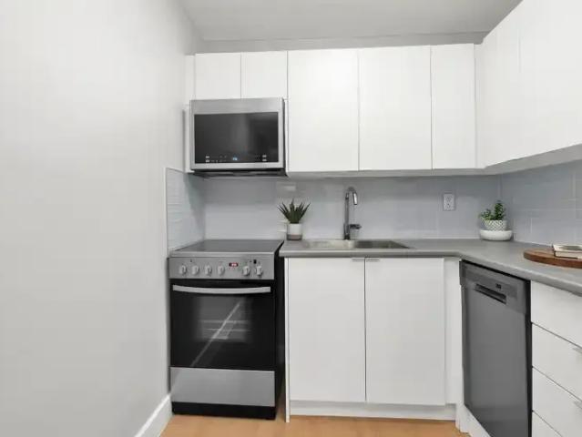 For Rent Apartment London ON DS104985834